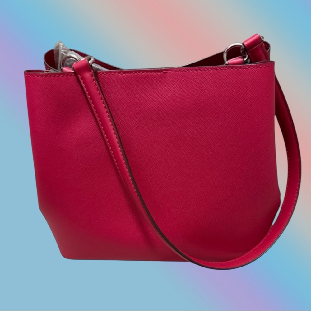 🦄 Michael Kors Pratt Medium Shoulder Bag in Dark Raspberry! - Picture 2 of 6